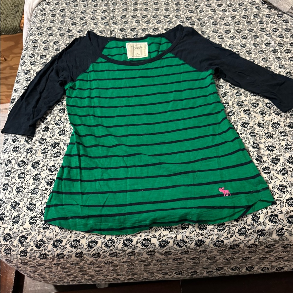 Vintage Abercrombie Women’s shirt